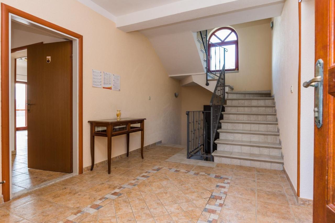 Villa Slavica Sveti Filip i Jakov Kültér fotó