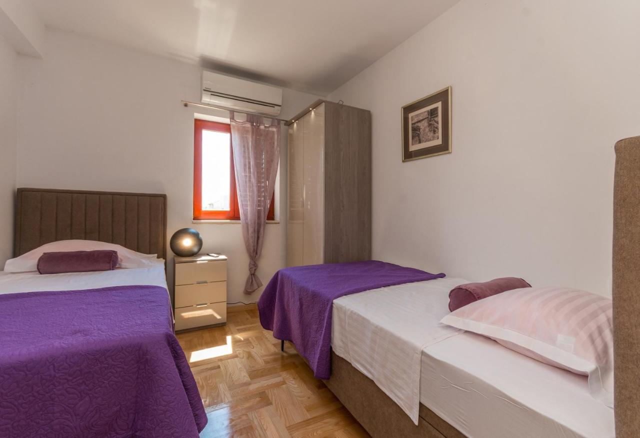 Villa Slavica Sveti Filip i Jakov Kültér fotó