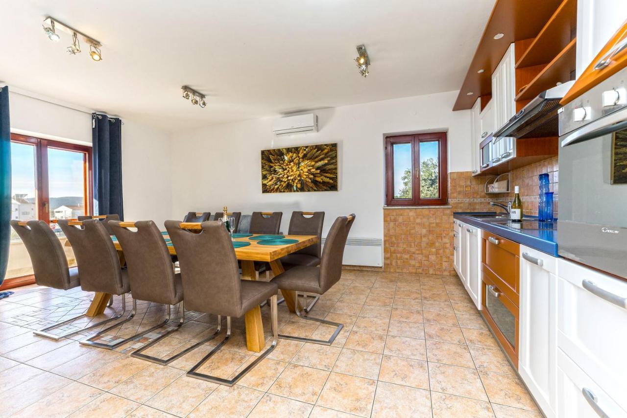 Villa Slavica Sveti Filip i Jakov Kültér fotó