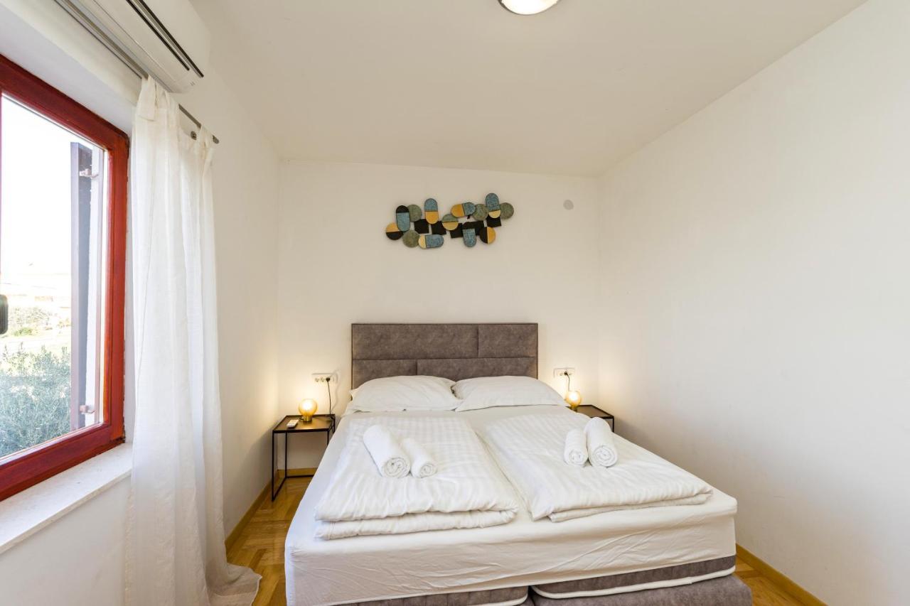Villa Slavica Sveti Filip i Jakov Kültér fotó