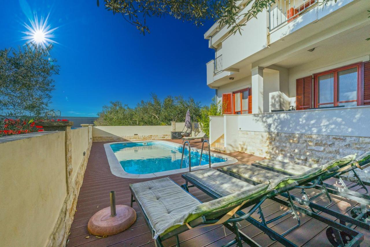 Villa Slavica Sveti Filip i Jakov Kültér fotó