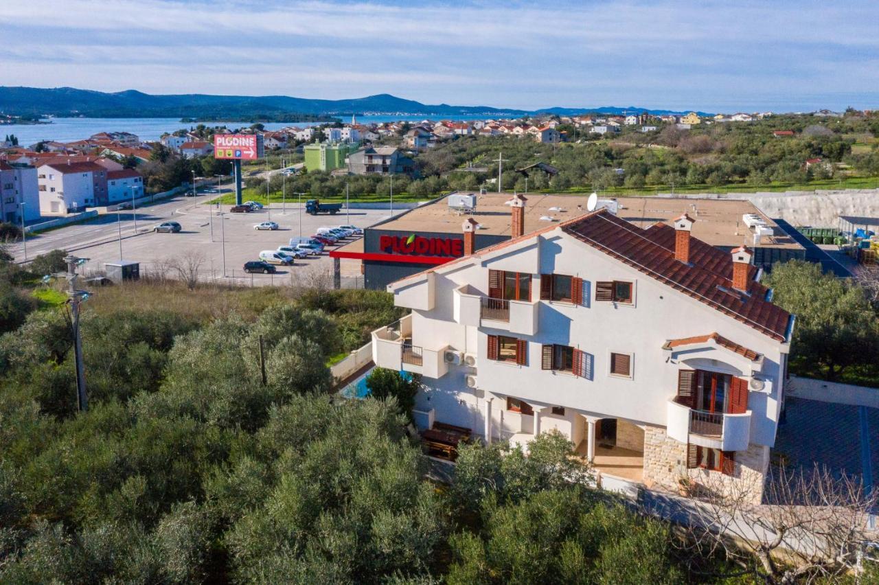 Villa Slavica Sveti Filip i Jakov Kültér fotó