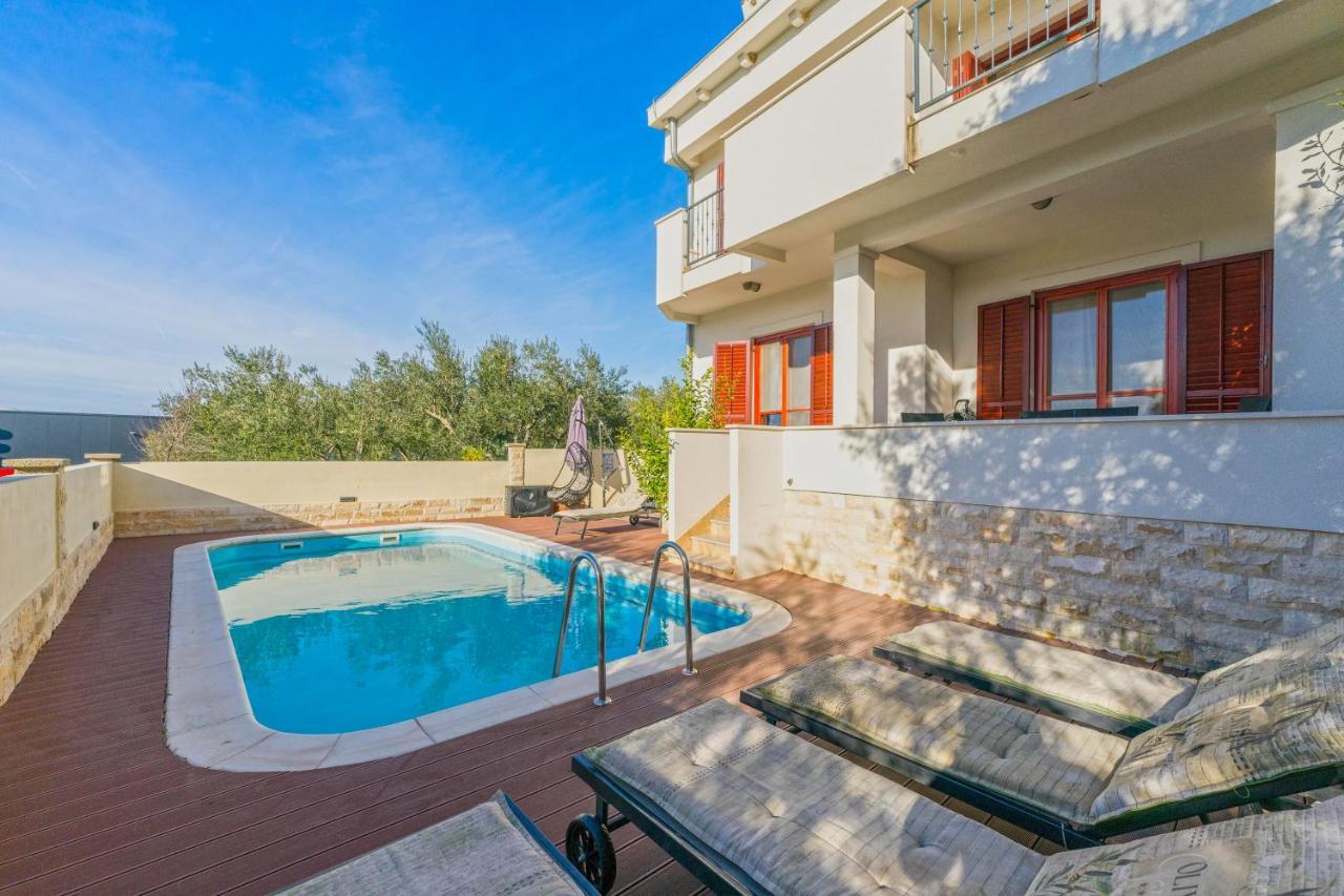 Villa Slavica Sveti Filip i Jakov Kültér fotó